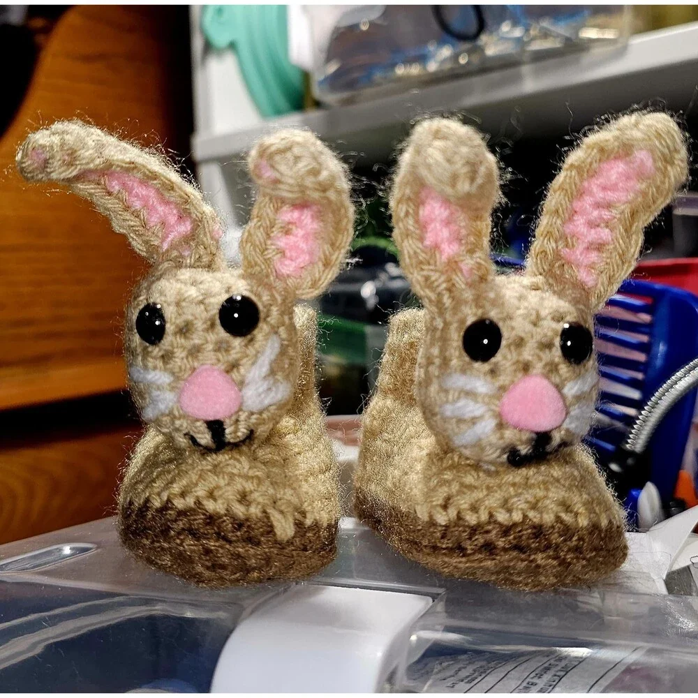 Handmade Crochet Bunny Baby Booties, Felt Lined Newborn Slippers, 0-3 Months